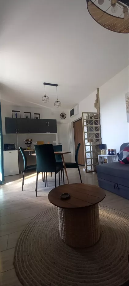 Nemanjina 15 | 4zida.rs