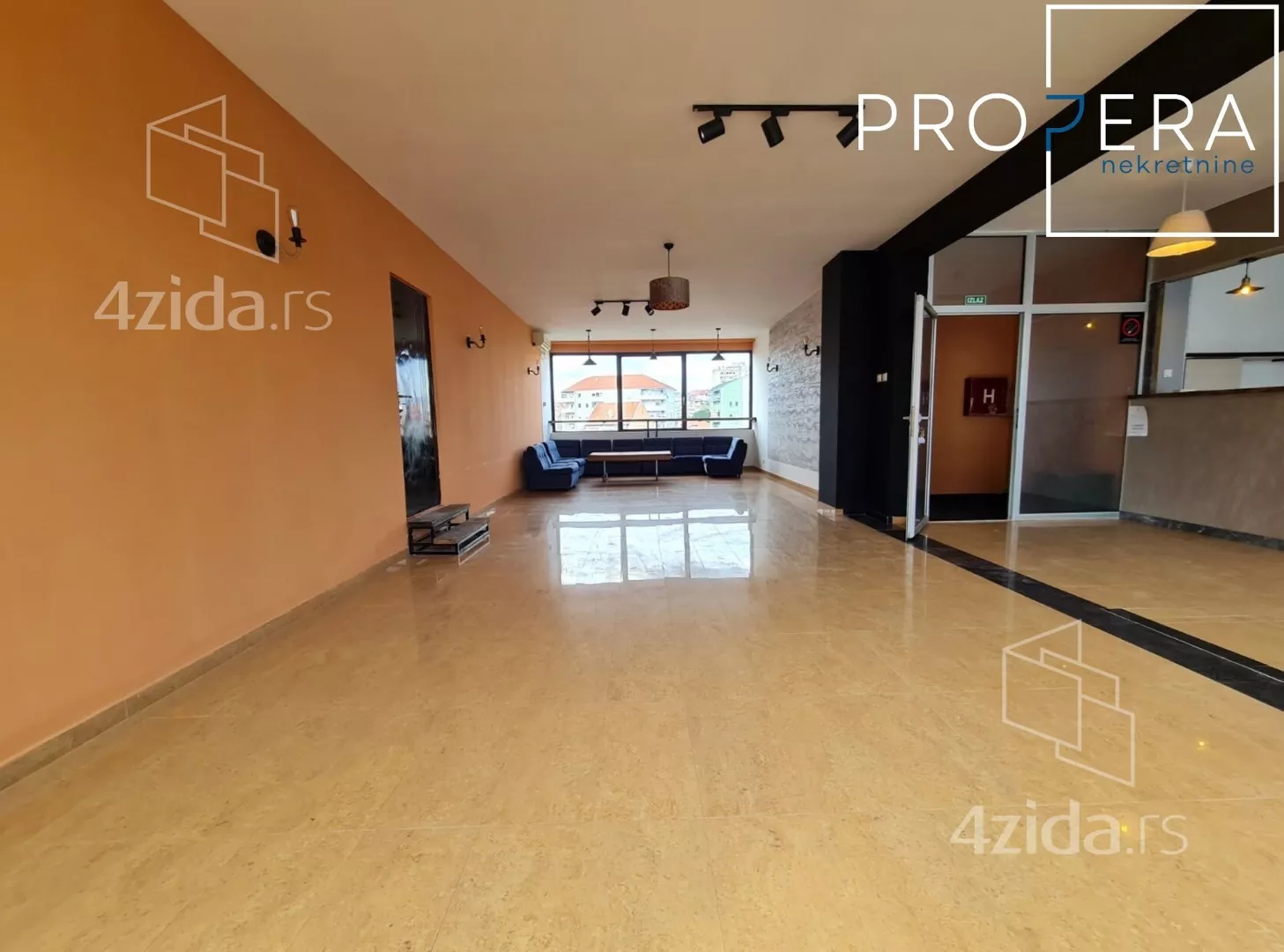 Lokal | 4zida
