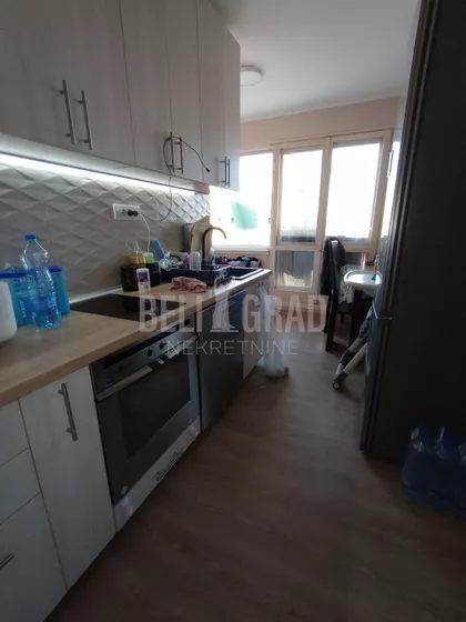 Kraljevačka | 4zida.rs