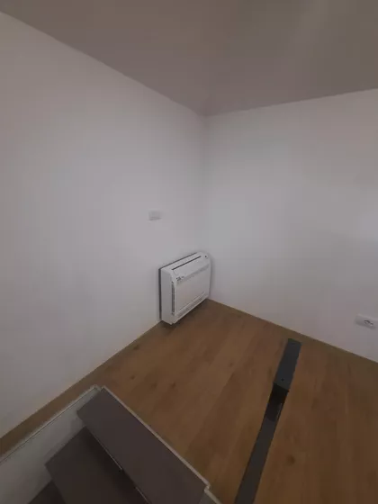 Višnjićeva | 4zida.rs