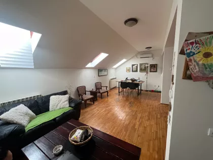 Glavna 24 | 4zida.rs