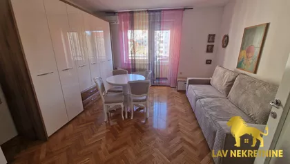 DOŽA ĐERĐA | 4zida.rs