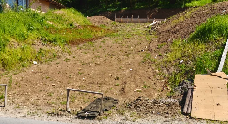 Građevinsko zemljište | 4zida