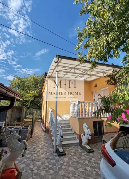 Gradske lokacije | 4zida.rs