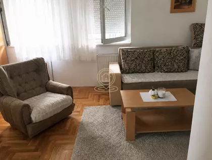 Grbavica | 4zida.rs
