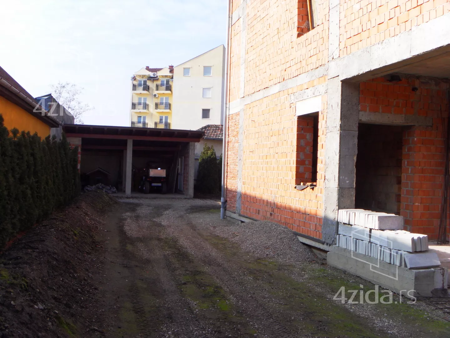 3-etažna kuća | 4zida