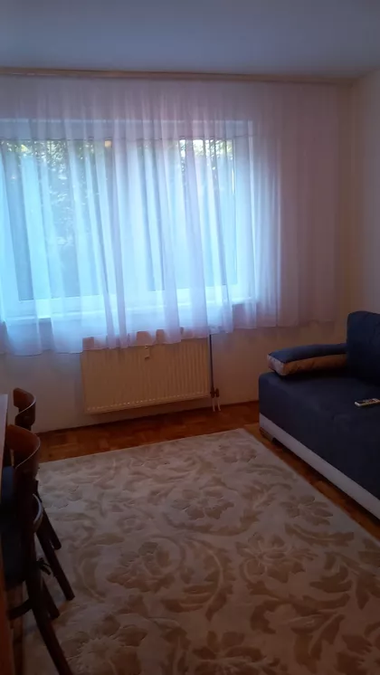 Patrijarha Pavla 16 | 4zida.rs