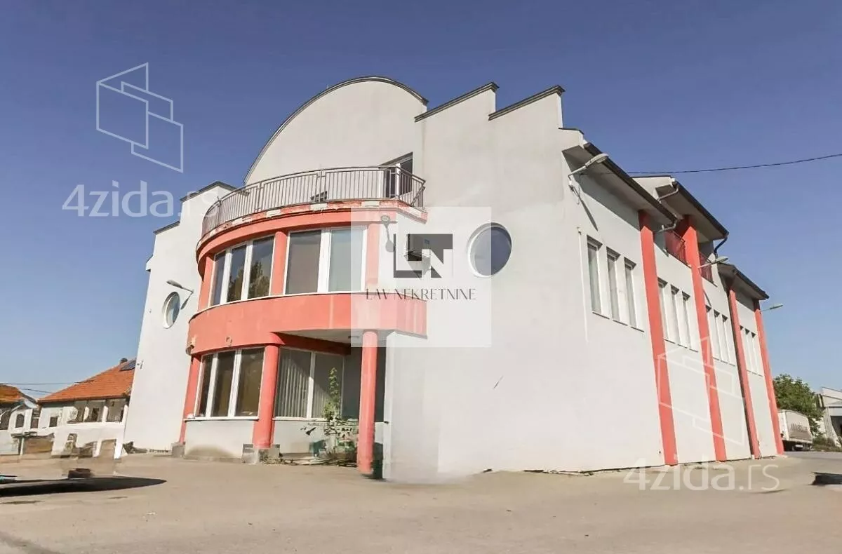 Poslovni prostor | 4zida