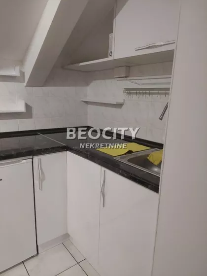 Pariske Komune | 4zida.rs