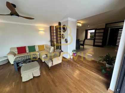 Višnjička Banja | 4zida.rs