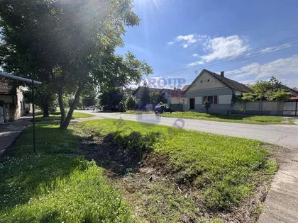 Vojvođanska | 4zida.rs