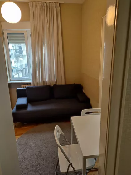 Kneza Mihaila | 4zida.rs