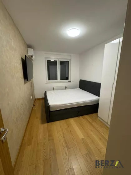 Novi Sad - Centar | 4zida.rs