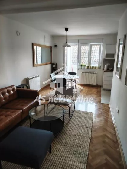 Banovo Brdo | 4zida.rs