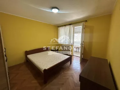 Lesnina | 4zida.rs