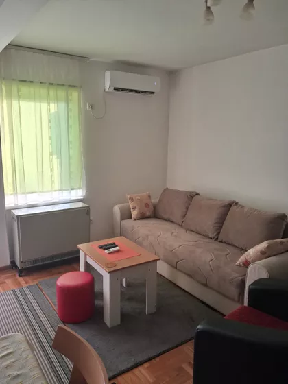 Bore Stankovića 2 | 4zida.rs