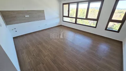 Belog narcisa | 4zida.rs