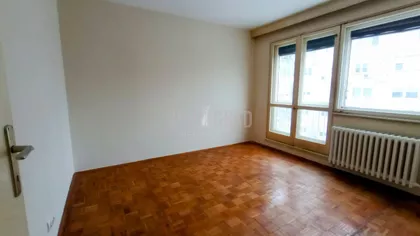 Kraljevačka | 4zida.rs