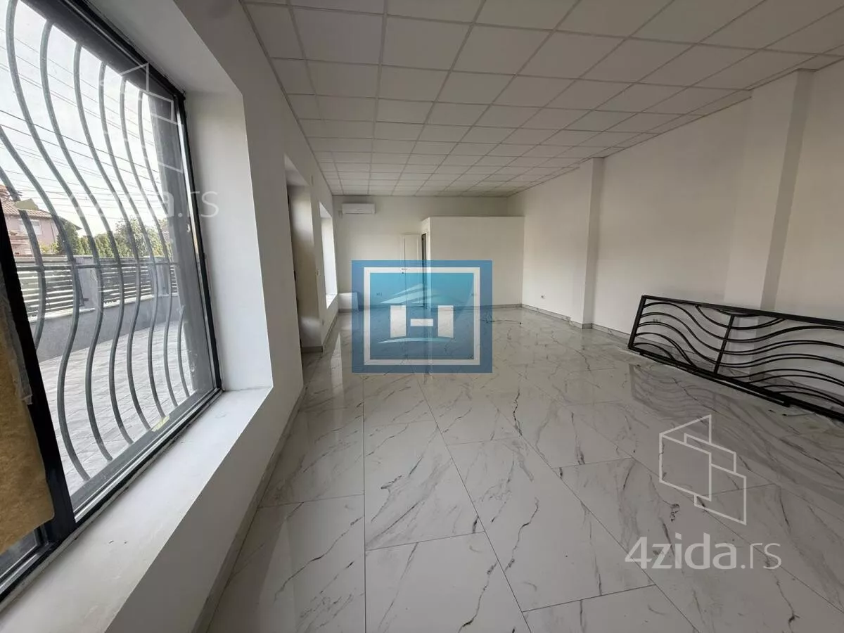 Poslovni prostor | 4zida