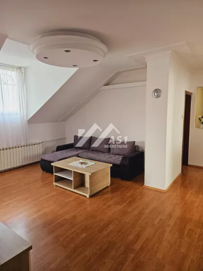 Tome Maksimovića | 4zida.rs