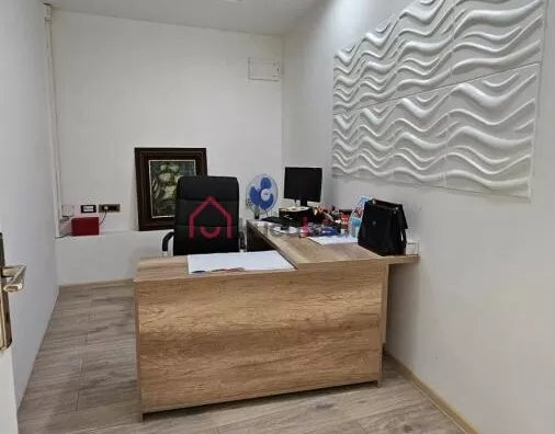 Lokal | 4zida