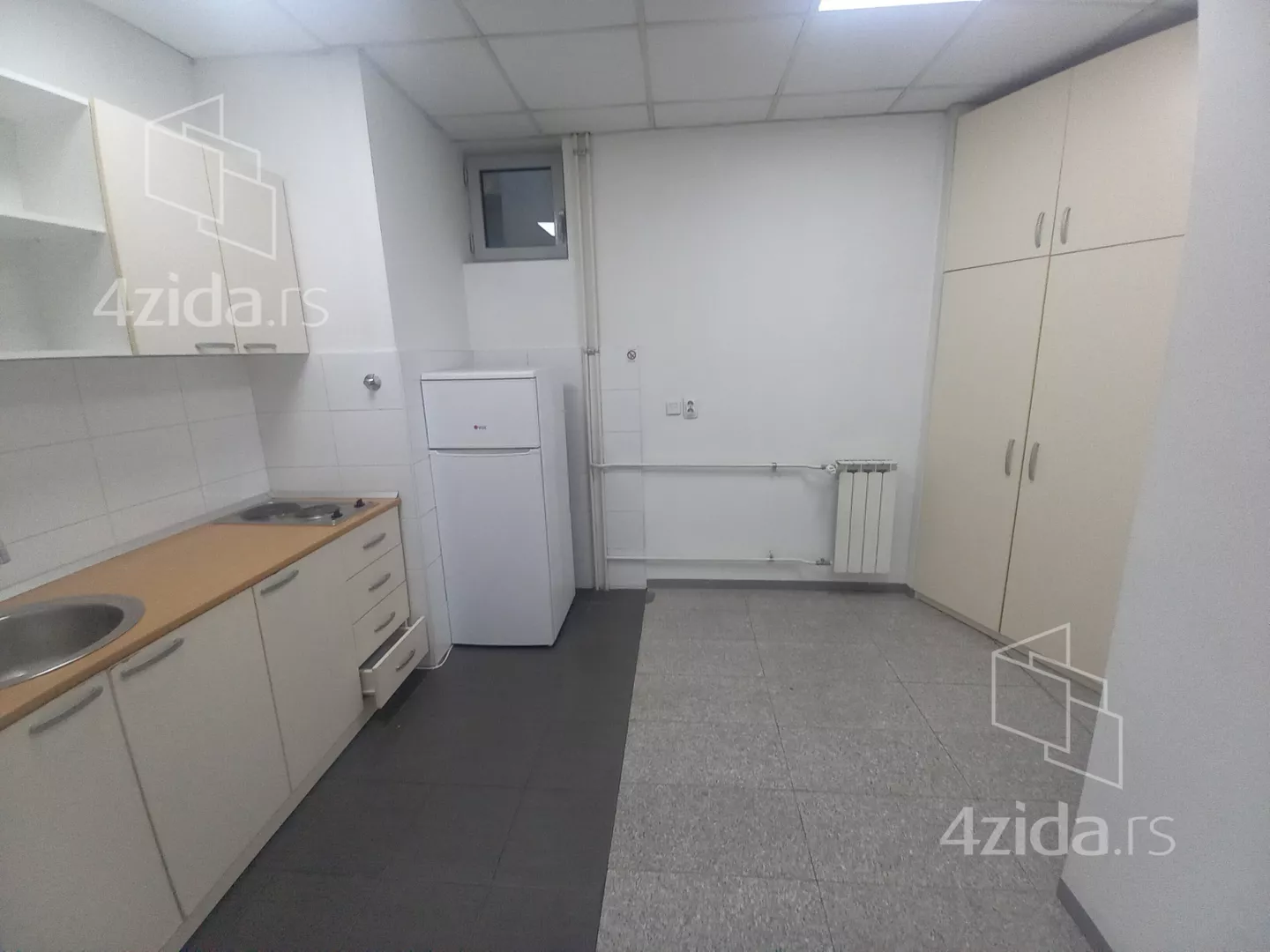 Kancelarija | 4zida