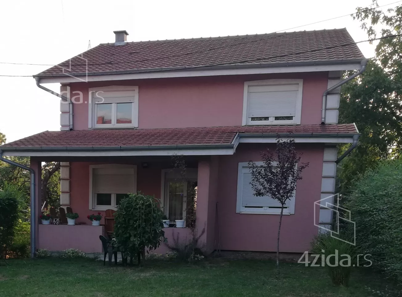 3-etažna kuća | 4zida