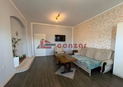 Mali Bajmok | 4zida.rs