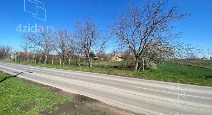 Plac | 4zida