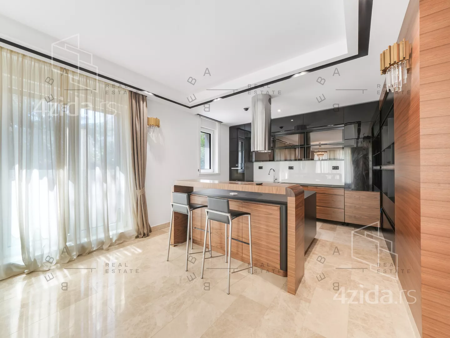 Petosoban stan | 4zida