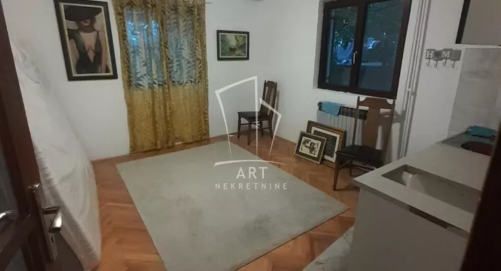 4-etažna kuća | 4zida