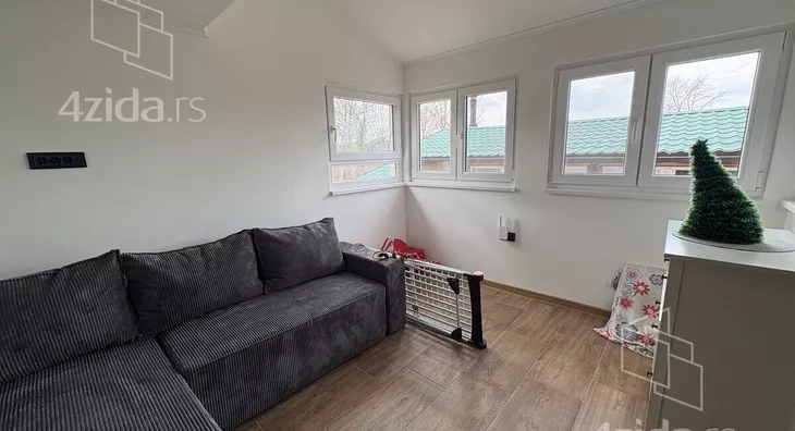 3-etažna kuća | 4zida