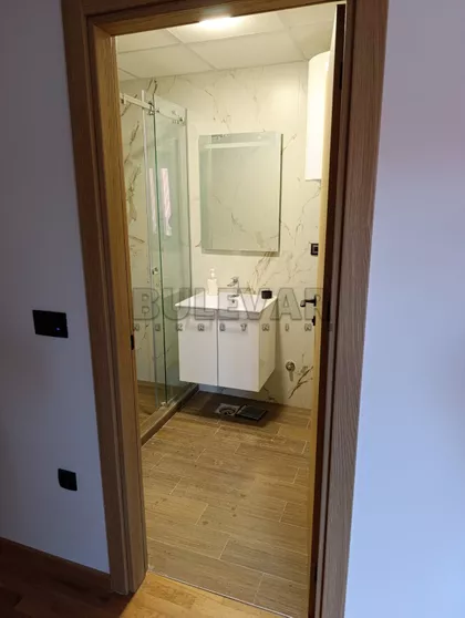 Cara Dušana | 4zida.rs