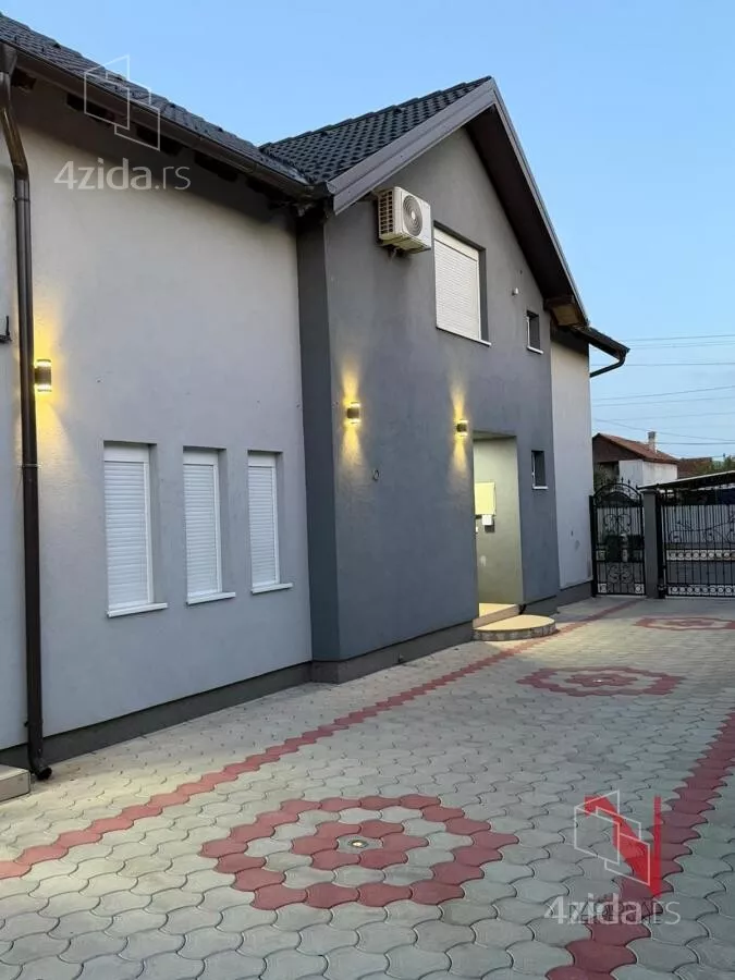 Kuća | 4zida