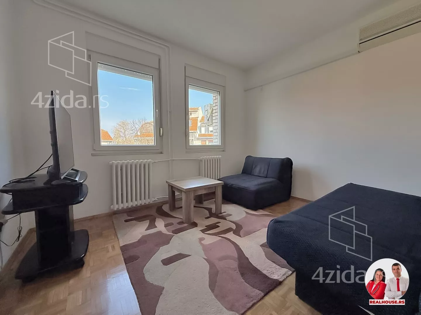 Jednoiposoban stan | 4zida