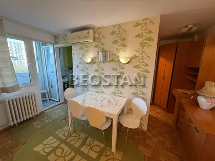 Jurija Gagarina | 4zida.rs