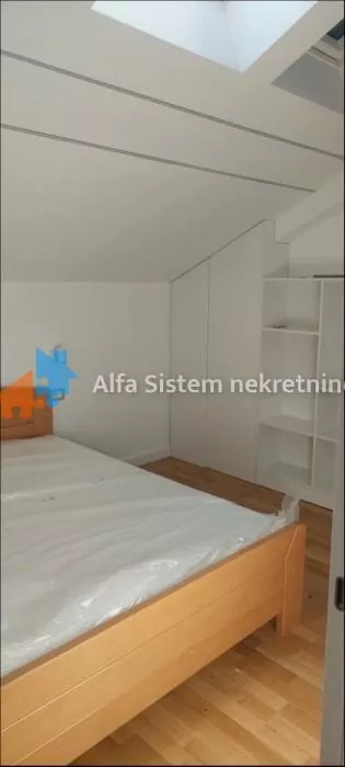 Lekino Brdo | 4zida.rs