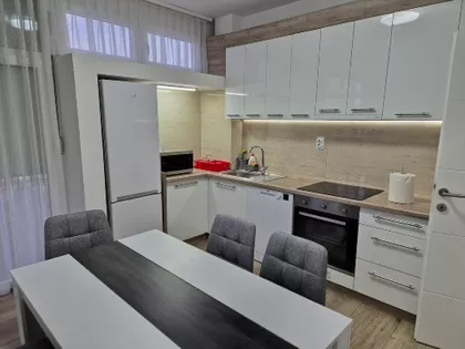 Gazimestanski Trg | 4zida.rs