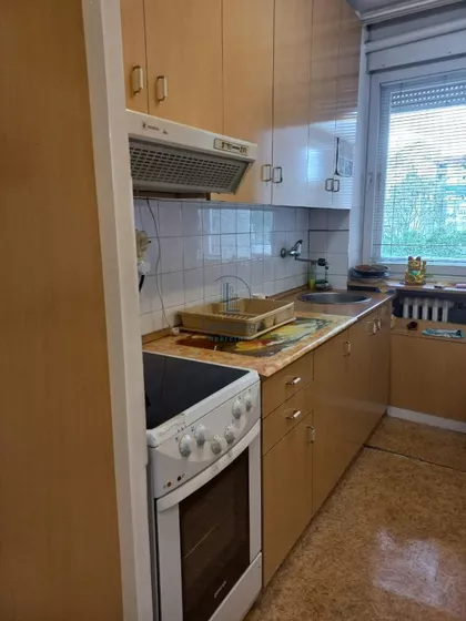 Trgovačka | 4zida.rs