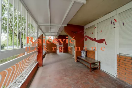 Omladinskih brigada | 4zida.rs