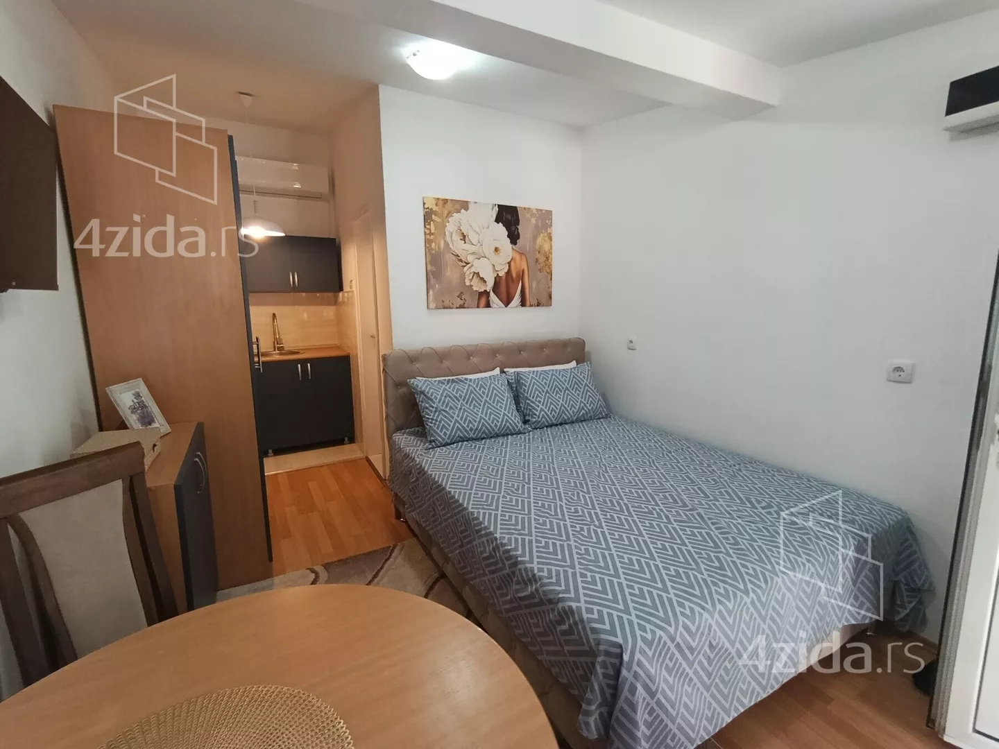 Garsonjera | 4zida
