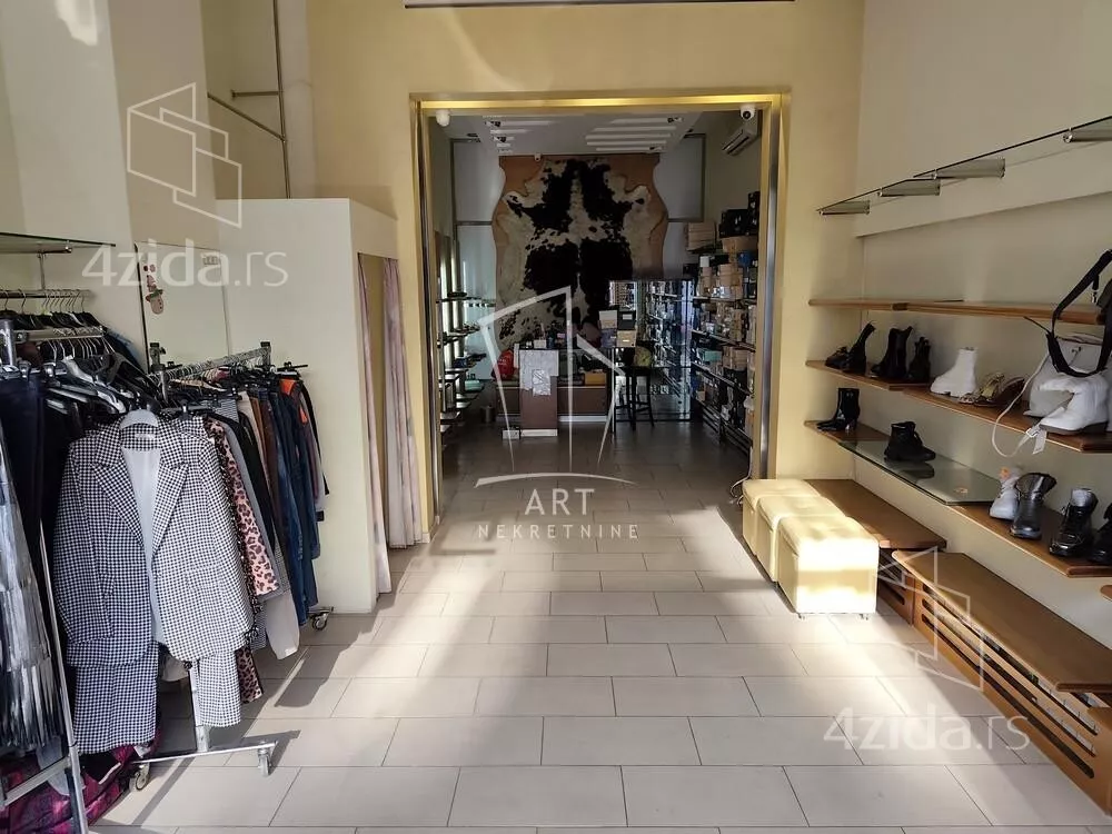 Poslovni prostor | 4zida