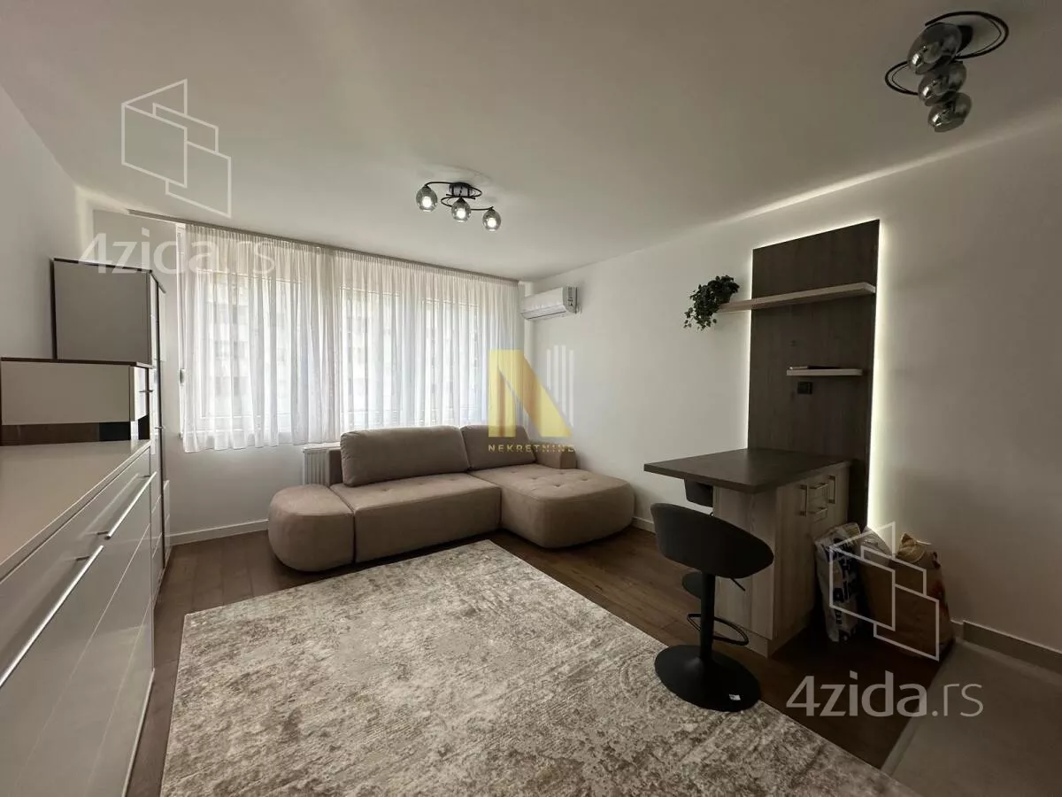 Garsonjera | 4zida