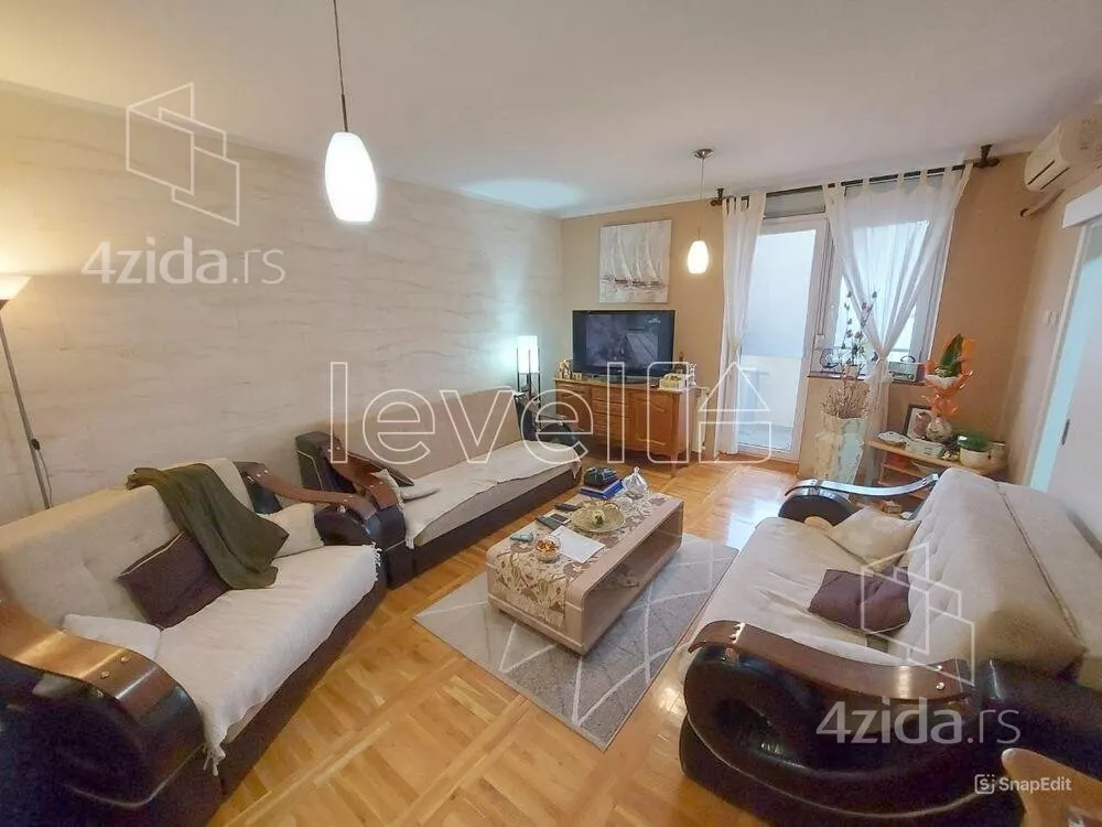 Troiposoban stan | 4zida