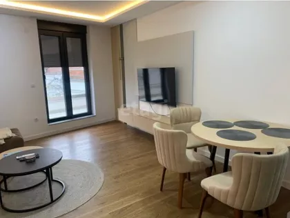 Braće Ribnikar 39 | 4zida.rs