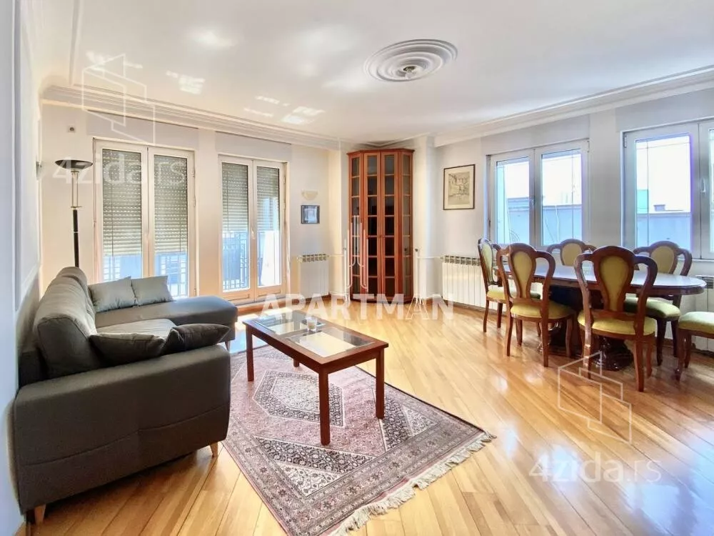 Troiposoban stan | 4zida