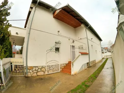 Isidora Stojanovića | 4zida.rs