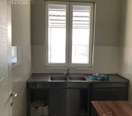 Ugostiteljski objekat | 4zida