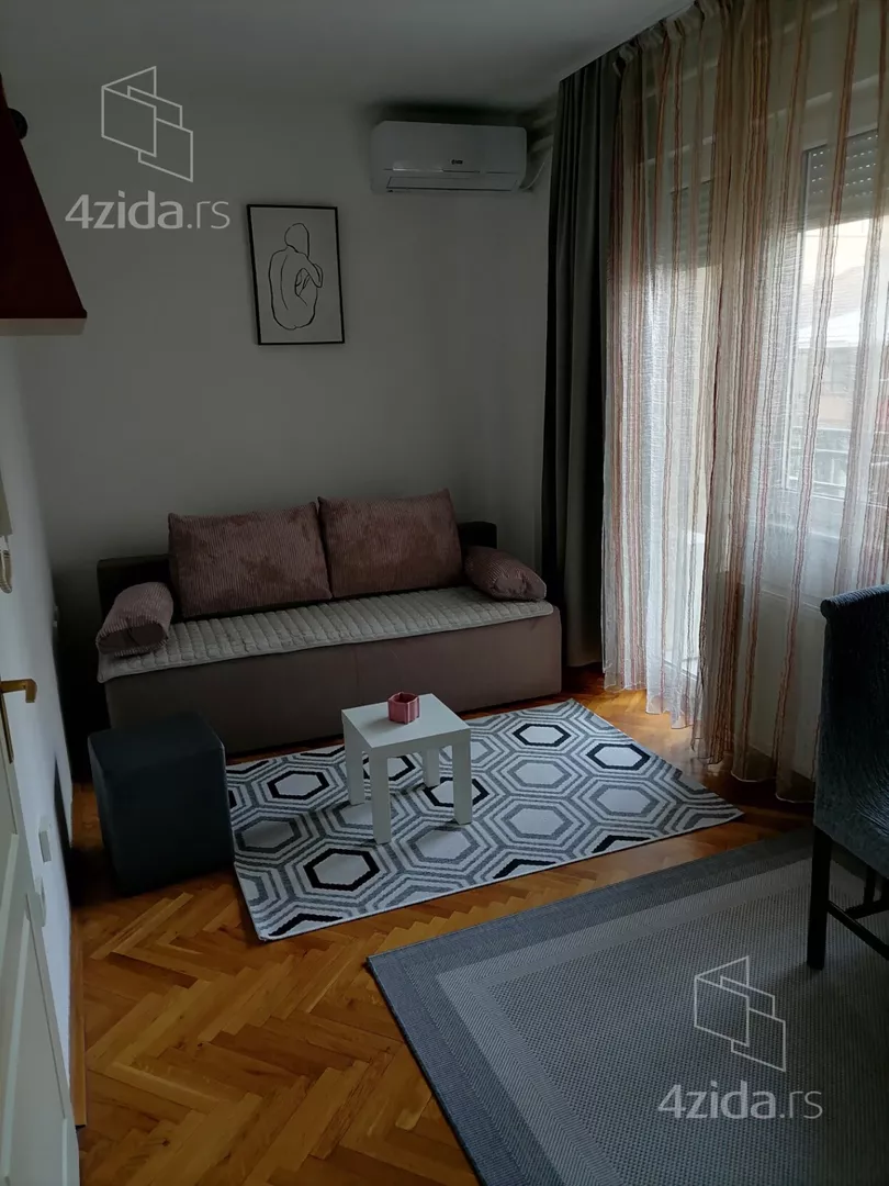 Garsonjera | 4zida