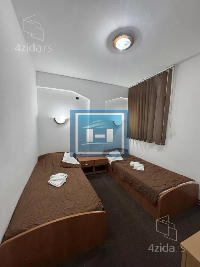 Ugostiteljski objekat | 4zida